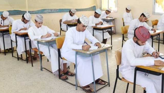 استطلاع رأي: الشباب العماني يعتبر الدين واللغة جوهر هويته