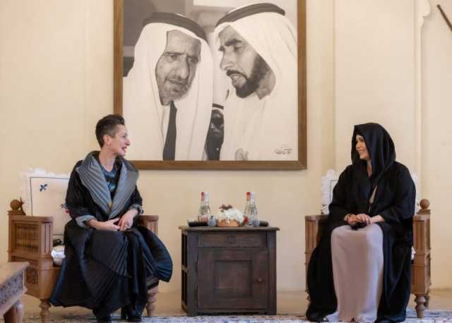 لطيفة بنت محمد تلتقي لينا الغطمة الفائزة بجائزة “نوابغ العرب”