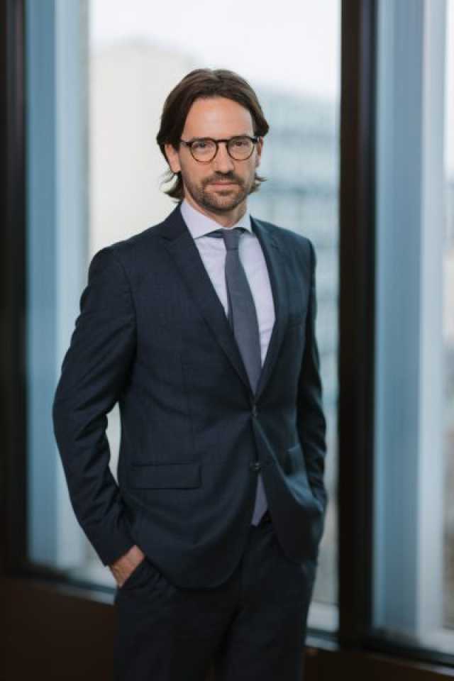 “يو. بي. اس” السويسري يتوقع نمو اقتصاد الإمارات 3.5% في 2023 و3.9% في 2024