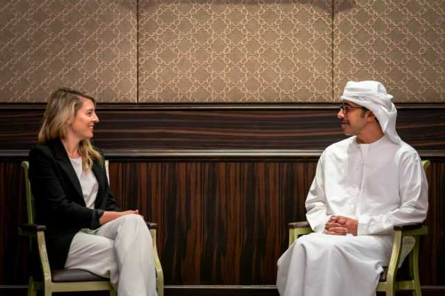 عبدالله بن زايد يستقبل وزيرة خارجية كندا ويبحثان العلاقات الثنائية وتطورات المنطقة