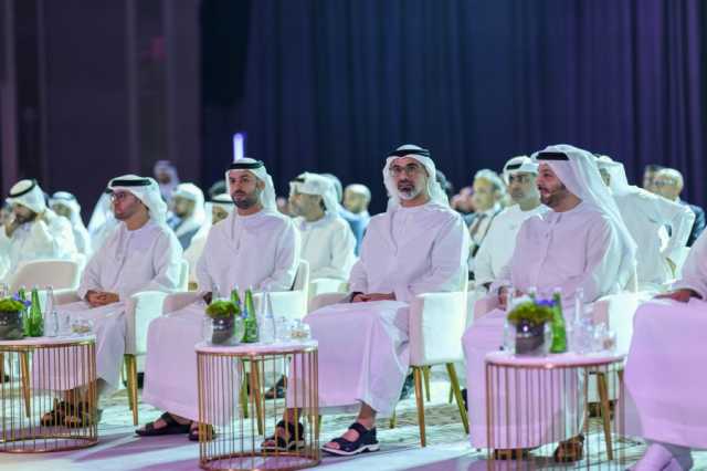 خالد بن محمد بن زايد: استثمار تقنيات الذكاء الاصطناعي يدعم جهود تحقيق تنمية مستدامة شاملة