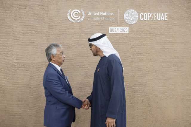 رئيس الدولة وملك ماليزيا يشهدان تبادل اتفاقية لتطوير مشاريع طاقة نظيفة بقدرة 10 جيجاواط في ماليزيا
