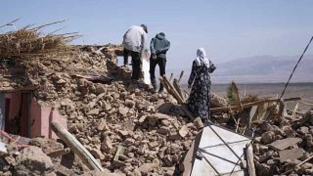 فيديو: انتشال حمار من تحت الأنقاض حيّاً بعد ستة أيام بعد الزلزال المدمر في المغرب