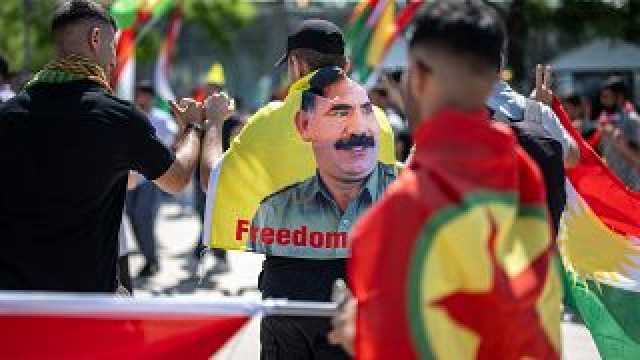 محاكمة رئيس تحرير قناة تركية تساءل عن سبب احتجاز الزعيم الكردستاني أوجلان
