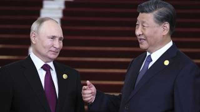 الرئيس الروسي بوتين يلتقي حليفه الصيني شي جينبينغ في بكين