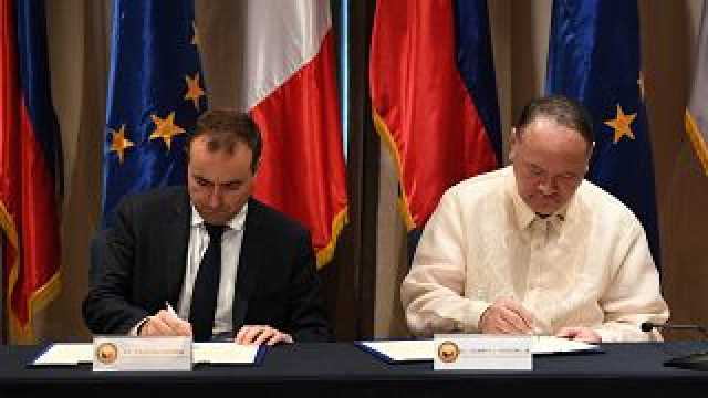 الفلبين وفرنسا تسعيان لإبرام اتفاق دفاعي