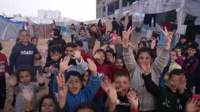 شاهد: رياضة 'الباركور' قفزات غزية تتحدى الغارات الإسرائيلية.. تنفيس للشباب وفرح لأطفال بالقطاع