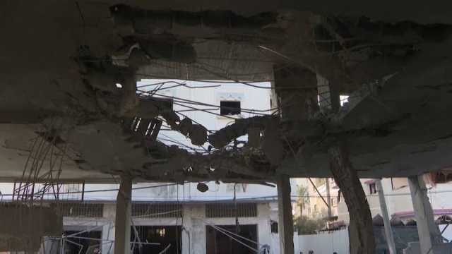 شاهد: مقتل 3 فلسطينيين بقصف إسرائيلي على مبنى سكني في رفح