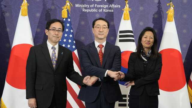 وفود من الولايات المتحدة واليابان وكوريا الجنوبية يبحثون تهديدات بيونغيانغ النووية