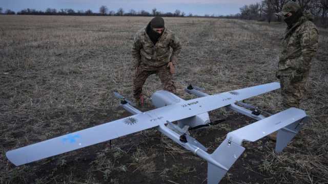 ليتوانيا تقرر تسليم أوكرانيا 3000 طائرة بدون طيار مقاتلة و200 مليون يورو إضافية