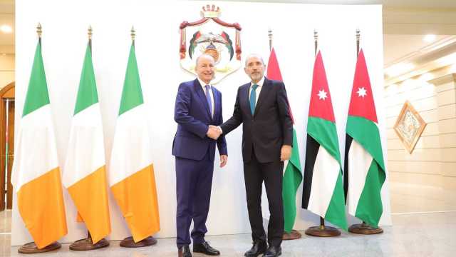 وزير الخارجية الأيرلندي يصل الأردن ويؤكد أن 'الاعتراف بفلسطين نقطة أساسية لإنهاء الحرب'