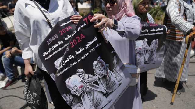 وسط الألام والدموع ... الفلسطينيون في رام الله يحيون الذكرى الـ 76 للنكبة