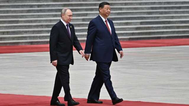 شراكة 'بلا حدود': روسيا والصين تؤكدان على تعميق العلاقات خلال زيارة بوتين إلى بكين