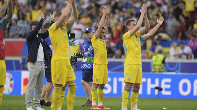 أمم أوروبا: أوكرانيا تودع البطولة وتأهل بلجيكا ورومانيا وسلوفاكيا إلى دور الـ16