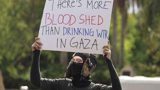 19 طالبا من جامعة ملبورن يواجهون التهديد بالفصل بعد مشاركتهم في اعتصام داعم لفلسطين