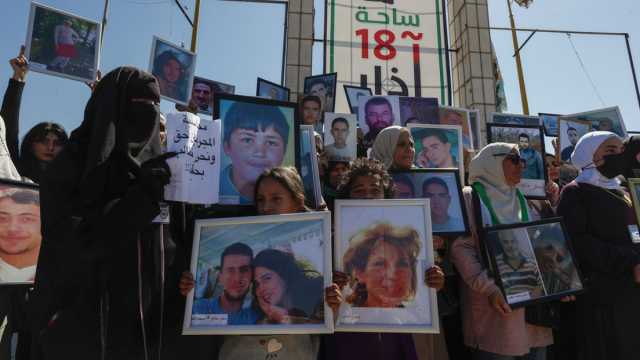 من درعا 'مهد الثورة السورية'.. أهالي المفقودين يطالبون بالكشف عن مصير ذويهم وتحقيق العدالة