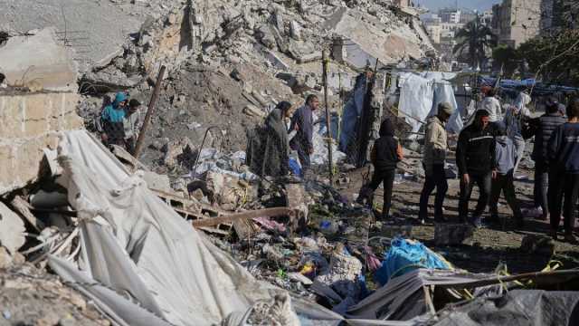 حرب غزة: كاتس يصادق على مواصلة القتال والمستشفيات تناشد لإدخال المساعدات ونتنياهو يمرّر ميزانية 2026