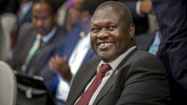 اعتقال رياك مشار يهدد السلام في جنوب السودان وتحذيرات دولية من تجدد الصراع