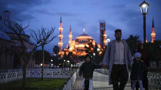 عيد الفطر على وقع الانقسام بين الدول: مواعيد متعددة والجدل يحتدم