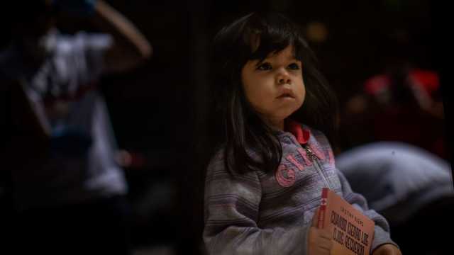 تركيا: اعتقال رجل متهم بالاعتداء على أكثر من 100 طفل