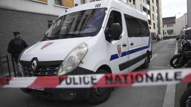 فرنسا: مقتل طالبة وثلاثة جرحى في هجوم طعن داخل مدرسة ثانوية في نانت