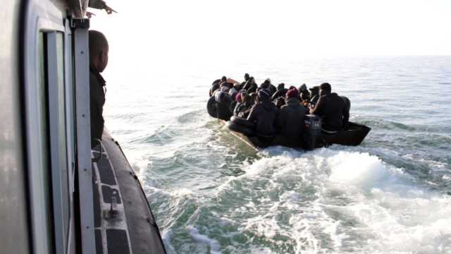 مأساة في المتوسط: وفاة ثلاثة مهاجرين بينهم طفلان خلال عبور من ليبيا إلى إيطاليا