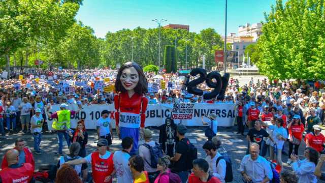 مليون شخص على قوائم الانتظار.. مظاهرة حاشدة في مدريد ضد خصخصة النظام الصحي العام