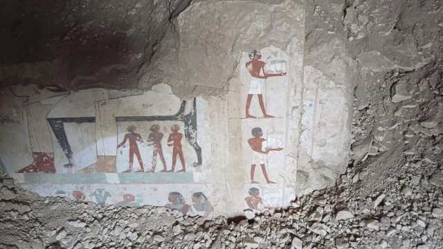 مصر تُعلن عن اكتشاف ثلاث مقابر أثرية في الأقصر