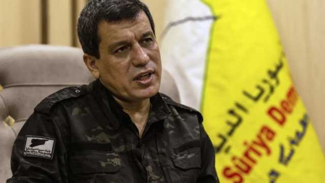 قائد قوات سوريا الديمقراطية يكشف عن اتصالات مباشرة مع تركيا