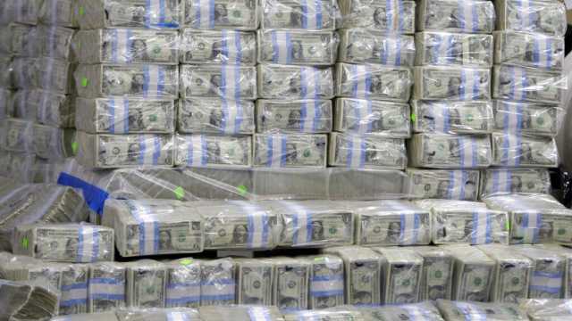 طفرة ثروات غير مسبوقة في أمريكا.. أكثر من 379 ألف مليونير جديد في عام واحد