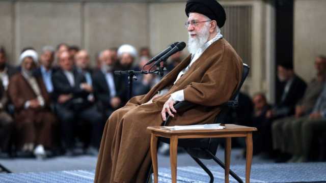 في ملجأ محصن.. خامنئي يعزل نفسه ويحدّد خليفته تحسبًا لاغتيال محتمل