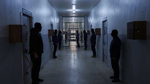 داعش في التشيك؟ اعتقال 5 مراهقين يشتبه أن التنظيم جندهم عبر الانترنت من سوريا
