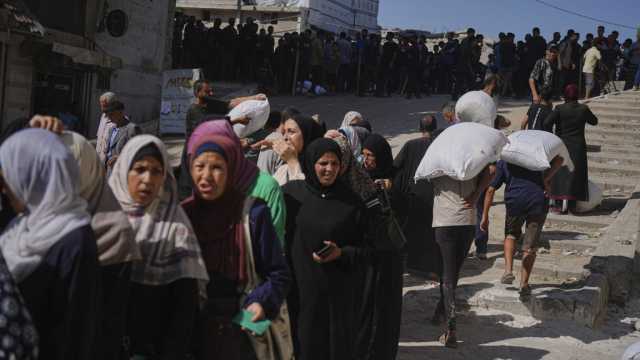 هآرتس عن جنود إسرائيليين: مراكز المساعدات في غزة تُعامل كأهداف عسكرية دون مبرر