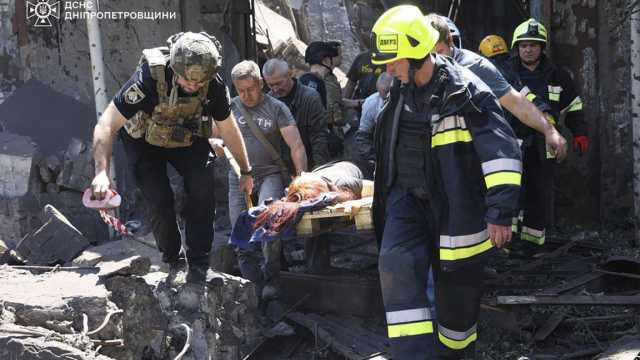 أوكرانيا.. مقتل وإصابة 16 شخصاً بهجمات روسية على مبنى سكني في أوديسا