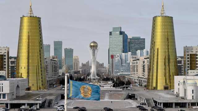 لا نقاب ولا برقع.. كازاخستان المسلمة تحظر تغطية الوجه في الأماكن العامة