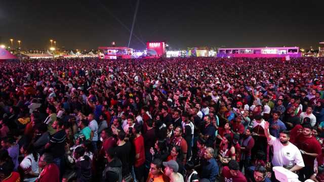 قبلة على المسرح تمنع راغب علامة من الغناء في مصر.. فكيف ردّت نقابة الفنانين في لبنان؟