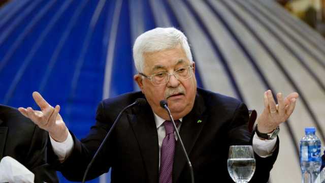 الرئاسة الفلسطينية تنفي خطة حاكم غزة.. وتقارير إسرائيلية تكشف تحركات خلف الكواليس