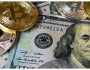 الدولار يحوم قرب ادنى مستوى له منذ ثلاثة أشهر