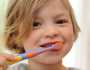 كيف تحمي أسنان طفلك في رمضان؟