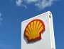 رويترز: شل تجري محادثات لبيع محطات وقود ماليزيا لأرامكو
