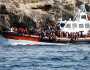 بدء محاكمة طاقم إنقاذ مهاجرين في سابقة قضائية بإيطاليا