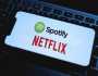 نتفليكس تنضم إلى عالم البودكاست المرئي عبر شراكة مع سبوتيفاي