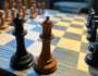 نهاية مفاجئة لمباراة شطرنج بين طفل وعجوز