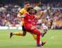 هاتريك تمريرات لصلاح تمنح ليفربول صدارة الدوري الإنجليزي