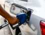 خبير نفطي ينتقد قرار الحكومة برفع أسعار البنزين بنسبة 30٪