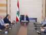 سعي حكومي لتحصين الوضع الداخلي بمواجهة العدوان وغياب المبادرات الديبلوماسية