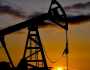 ارتفاع أسعار النفط مع بداية أفضل شهورها في خلال العام
