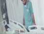 طبيب يعتدي على مريض «مقيد» بالسرير في الهند (فيديو)