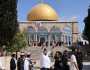 عشرات المستوطنين يقتحمون باحات المسجد الأقصى
