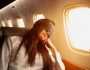 حيلة بسيطة تمكنك النوم سريعا على متن الطائرة أثناء السفر